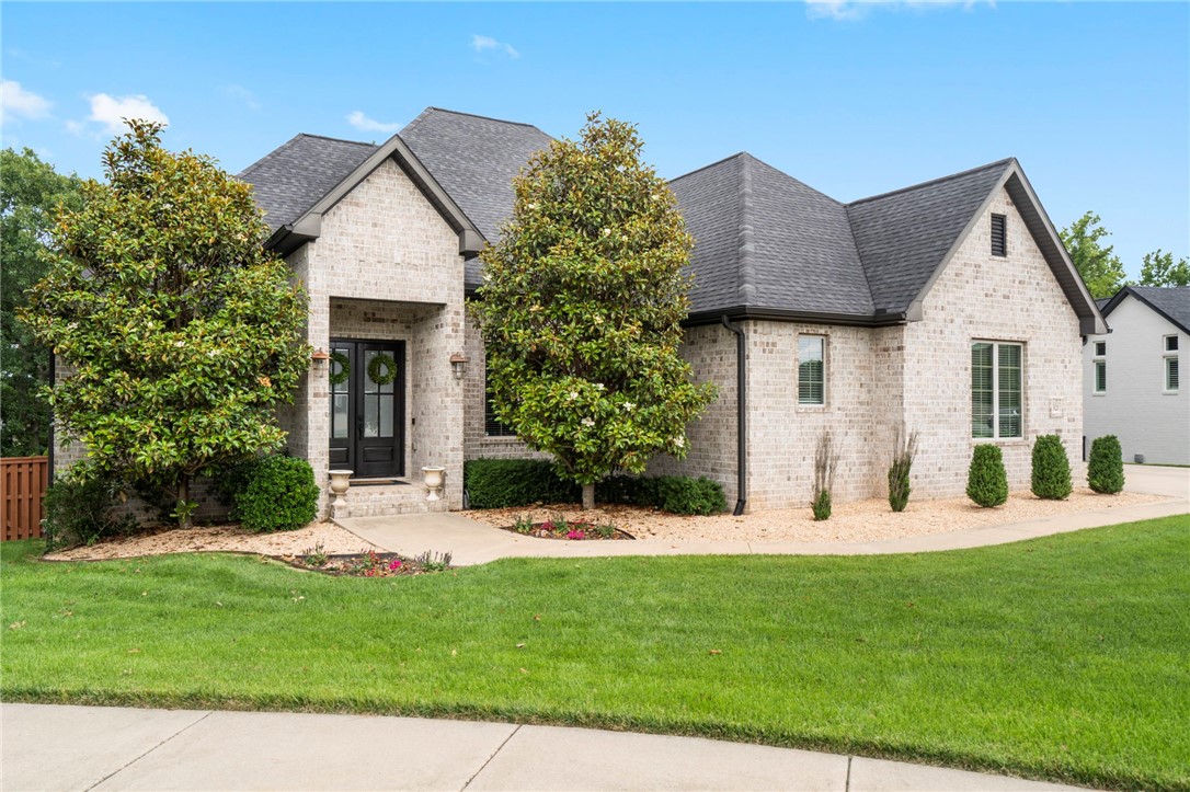 Oak Tree Centerton - Residential