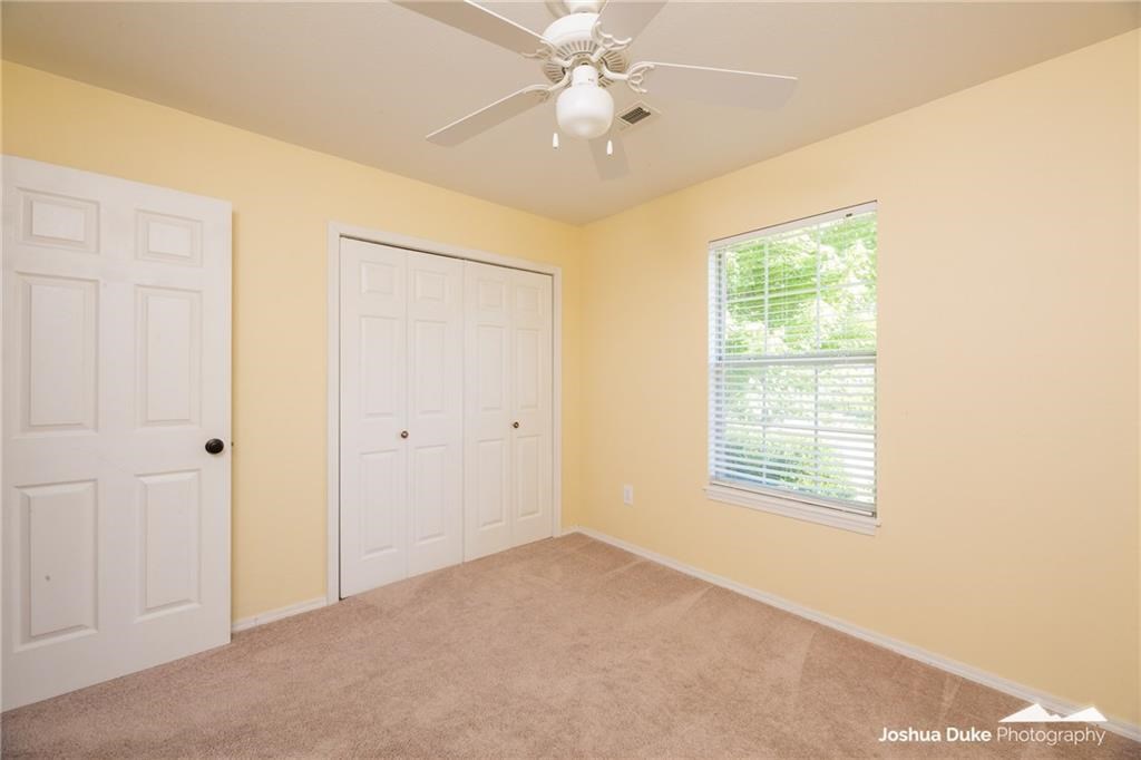 Walnut Park Add Ph III - Residential Lease
