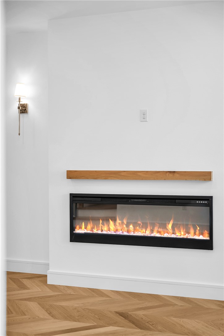 OAK ONE TOWNHOMES HORZ PROP REGIME-BENTO - Residential