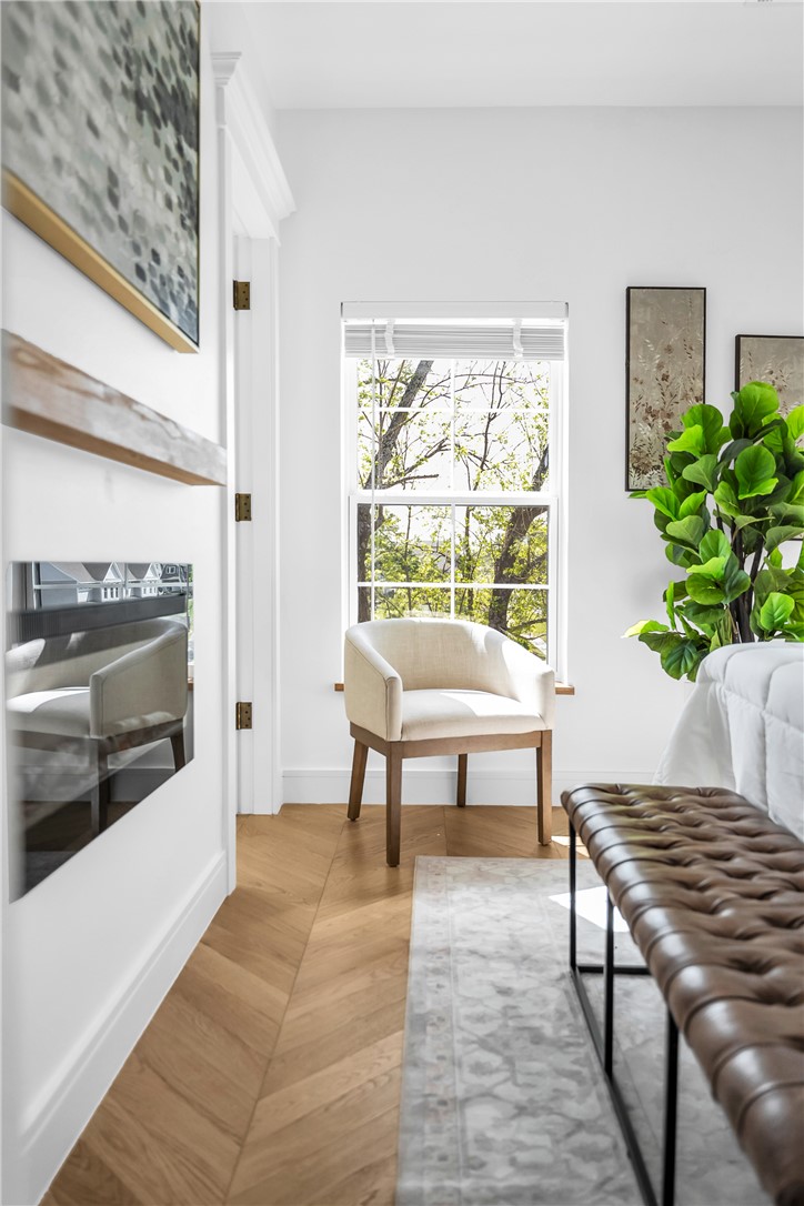 OAK ONE TOWNHOMES HORZ PROP REGIME-BENTO - Residential