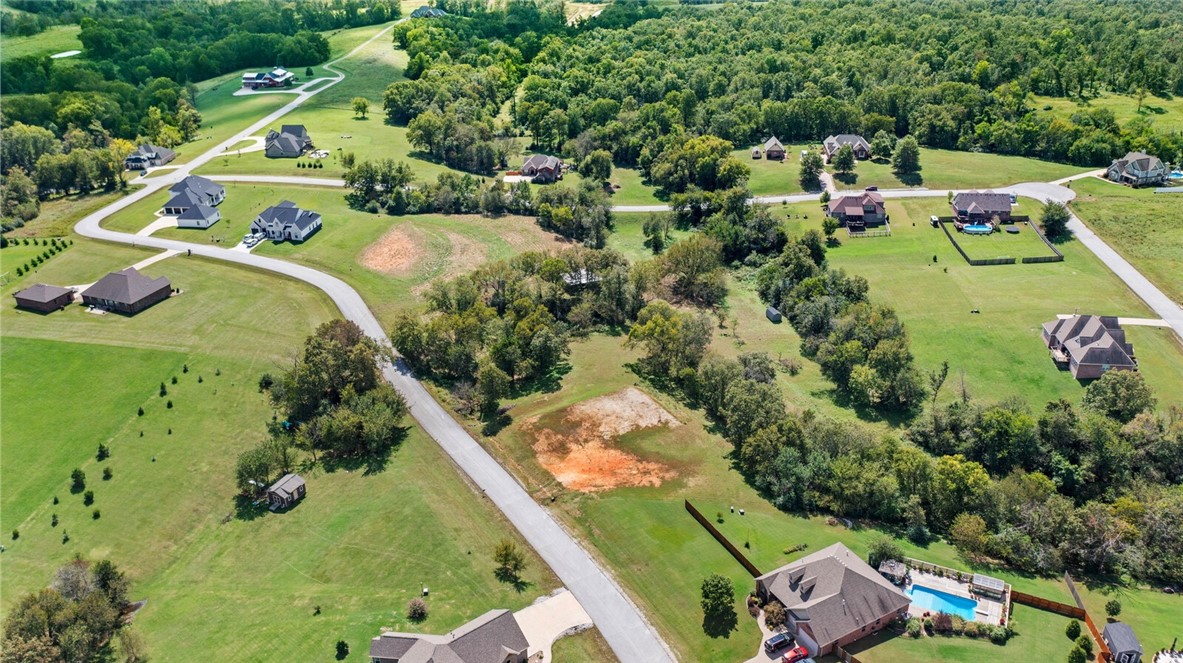 Forest Hills Sub Rurban - Land