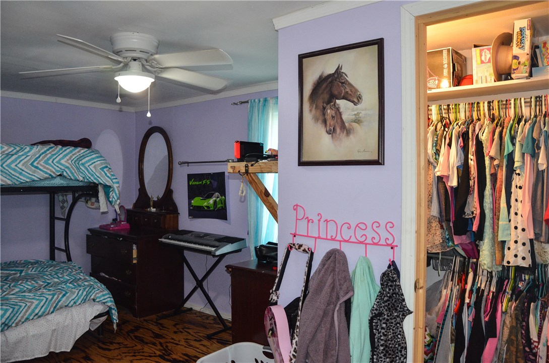 Elkins Outlots - Residential