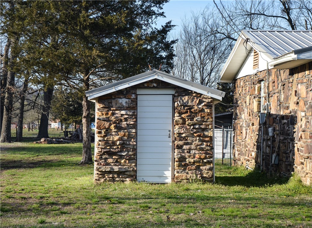 Elkins Outlots - Residential