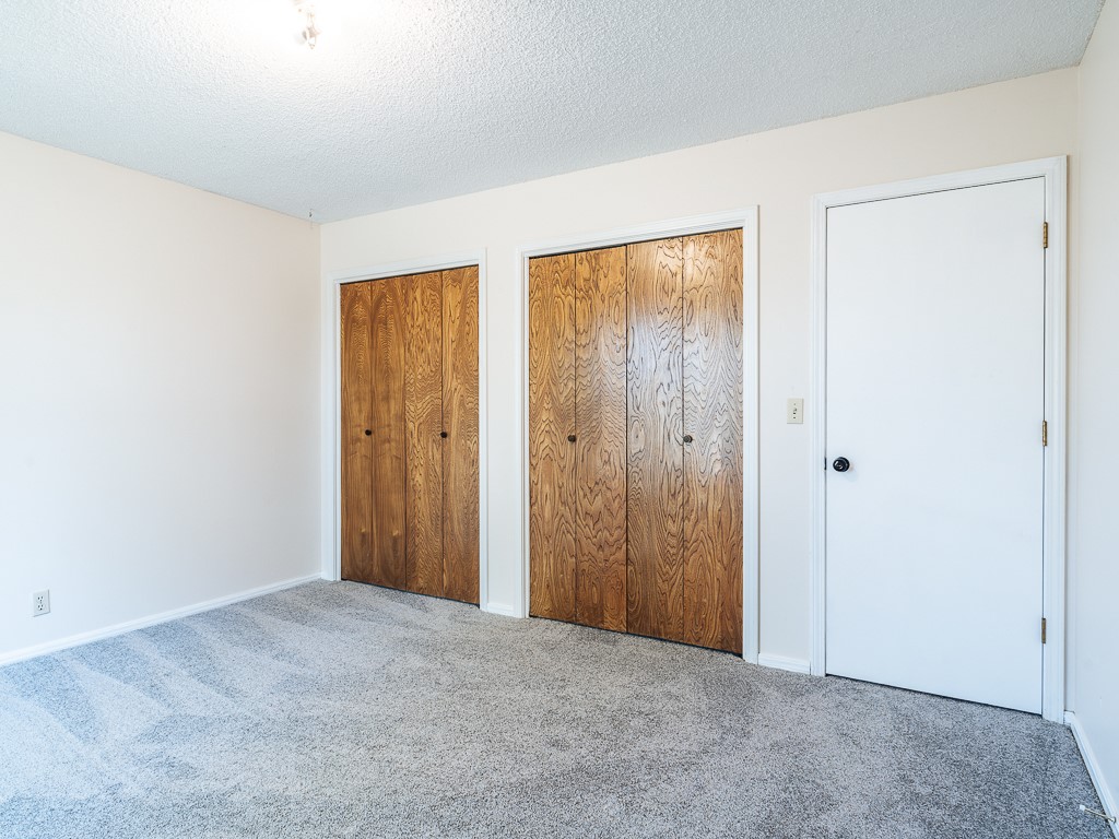 Southern Hills Rogers - Residential Lease