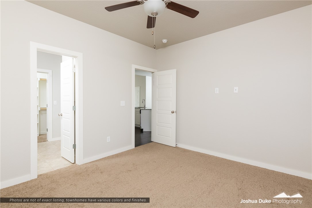 Links at Fayetteville Row - Residential Lease