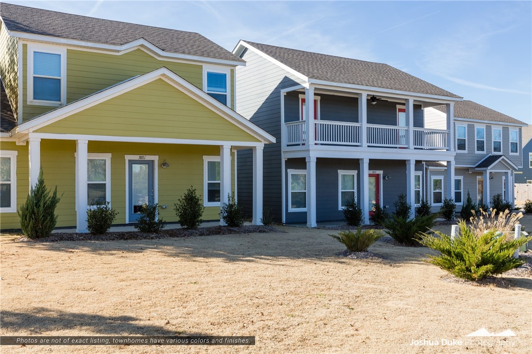 Links at Fayetteville Row - Residential Lease