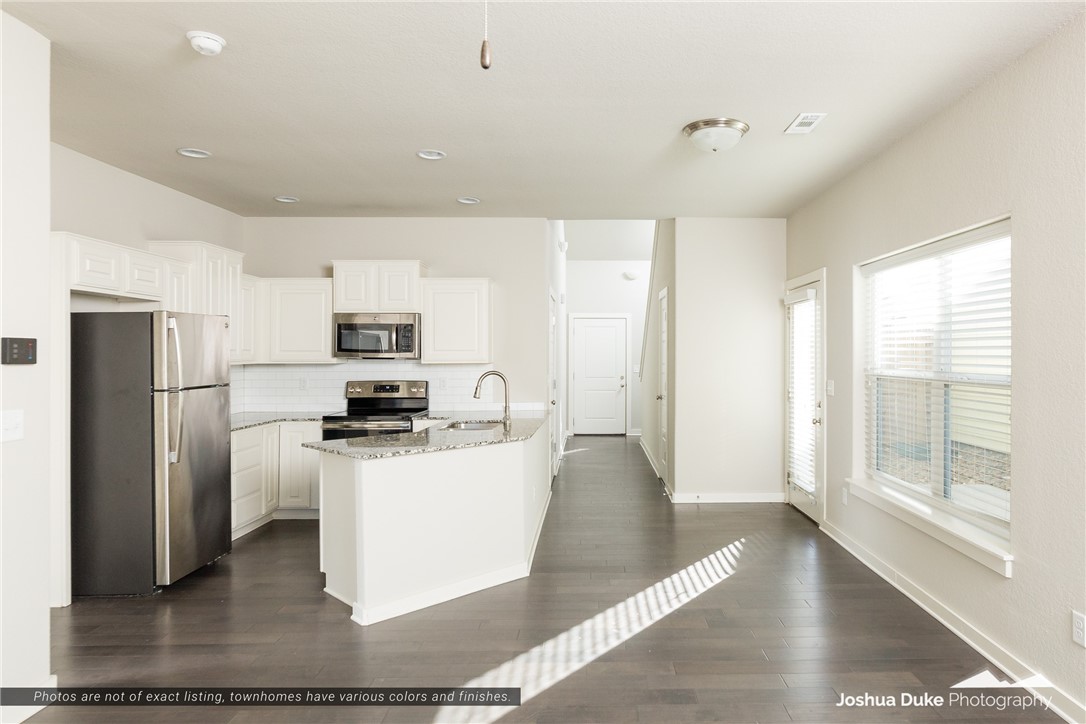 Links at Fayetteville Row - Residential Lease