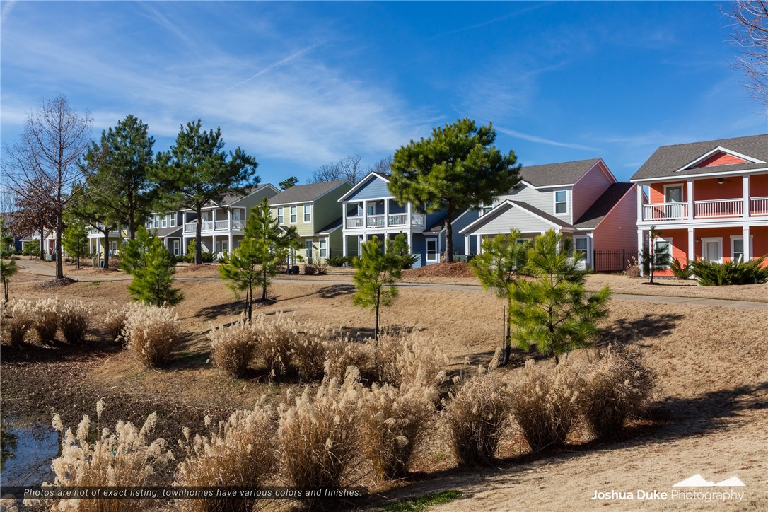Links at Fayetteville Row - Residential Lease