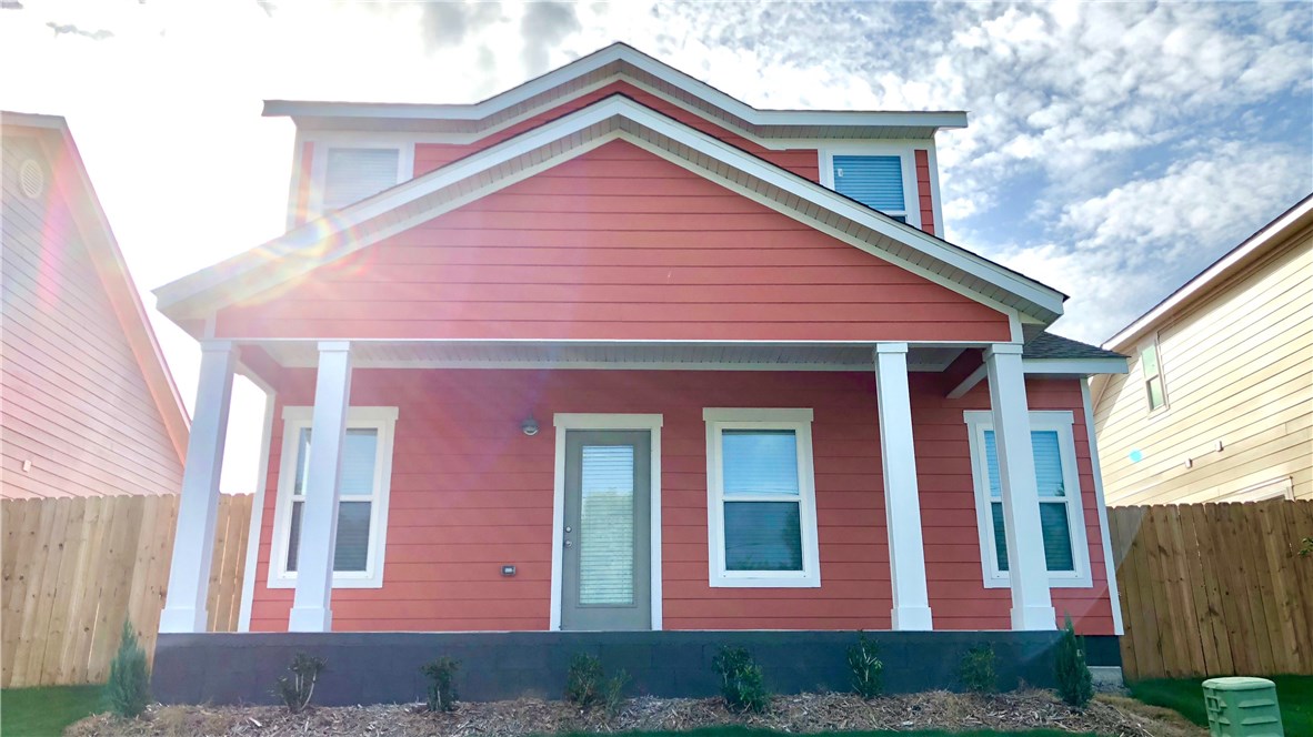 Links at Fayetteville Row - Residential Lease
