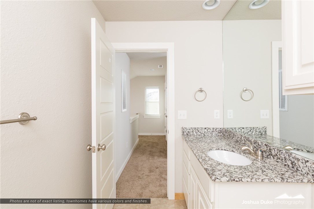 Links at Fayetteville Row - Residential Lease