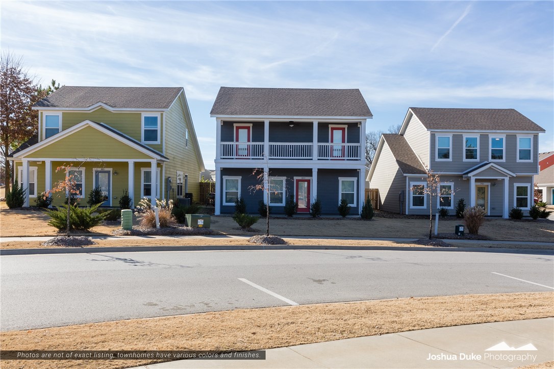 Links at Fayetteville Row - Residential Lease