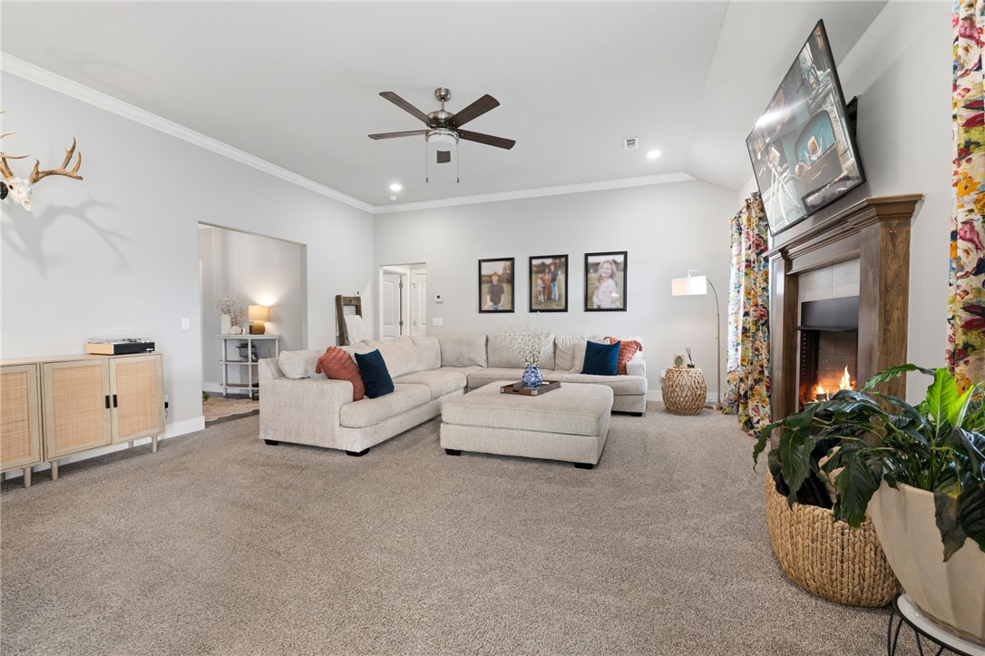 Hickory Meadows Sub Ph 1 - Residential