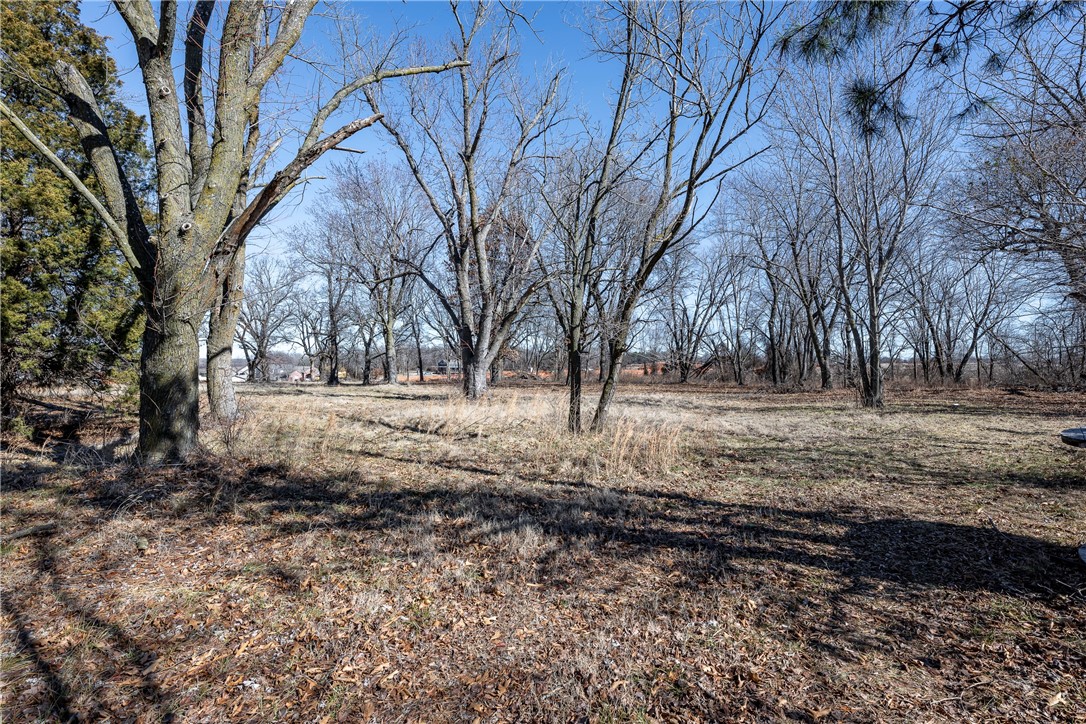 Springdale Outlots - Land