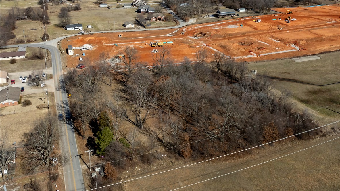 Springdale Outlots - Land