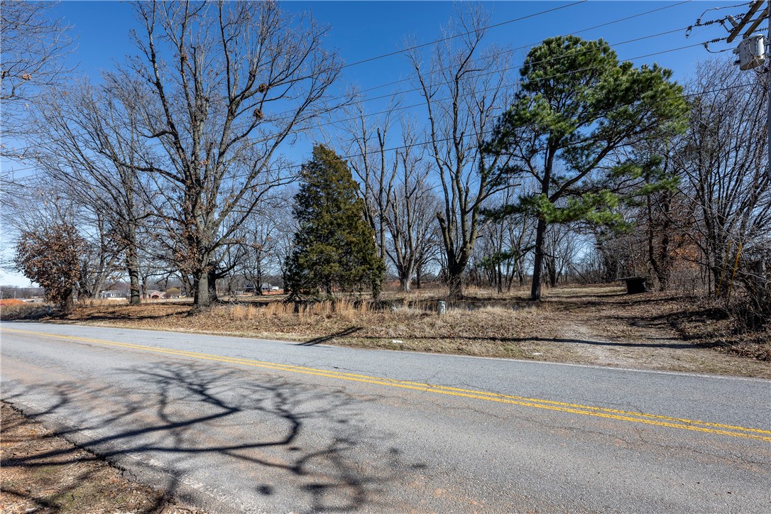 Springdale Outlots - Land