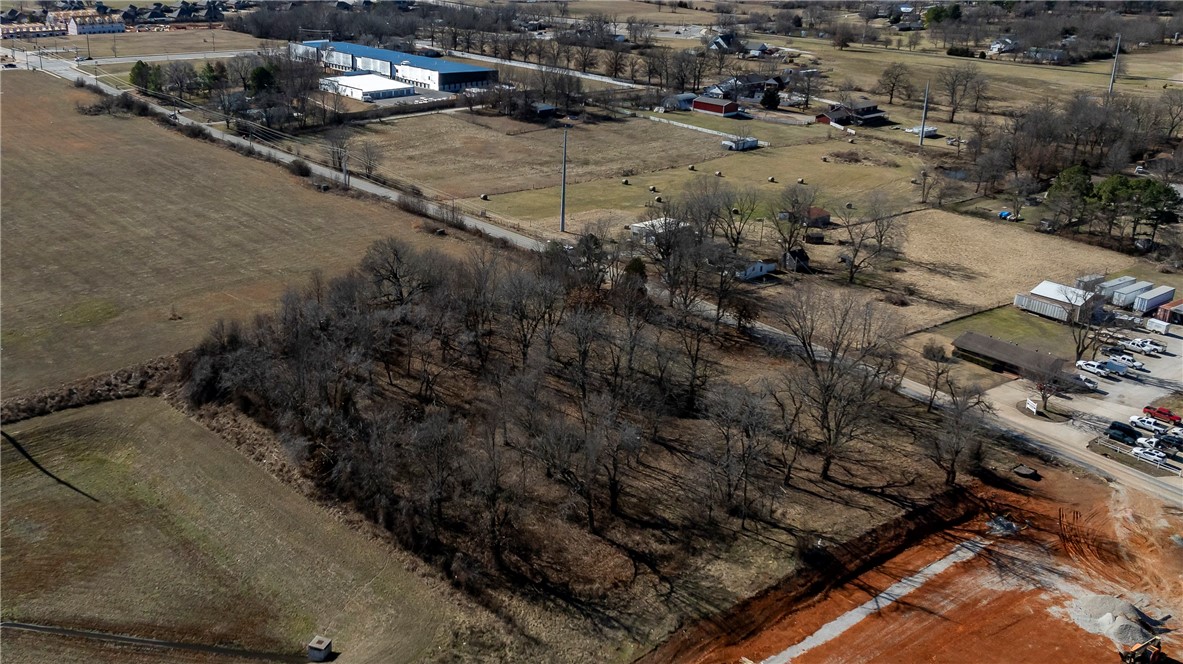 Springdale Outlots - Land