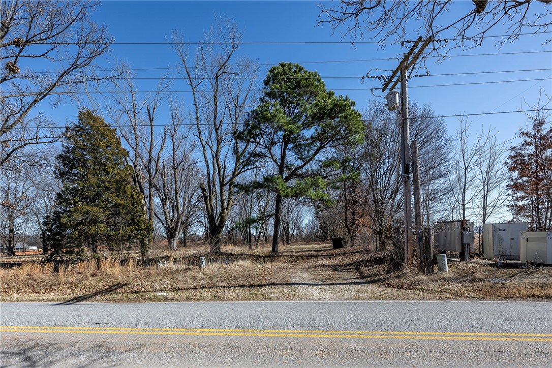 Springdale Outlots - Land