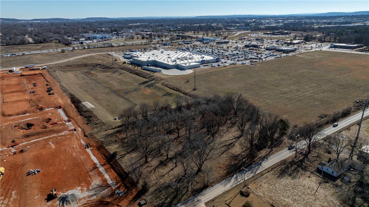 Springdale Outlots - Land
