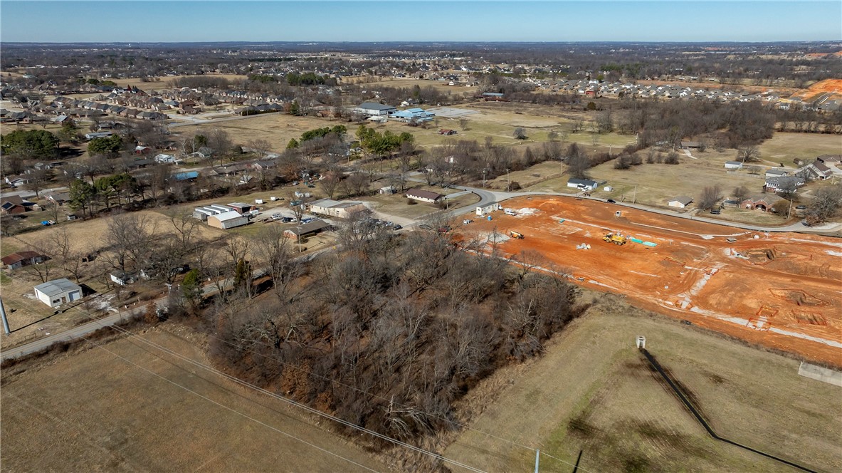 Springdale Outlots - Land