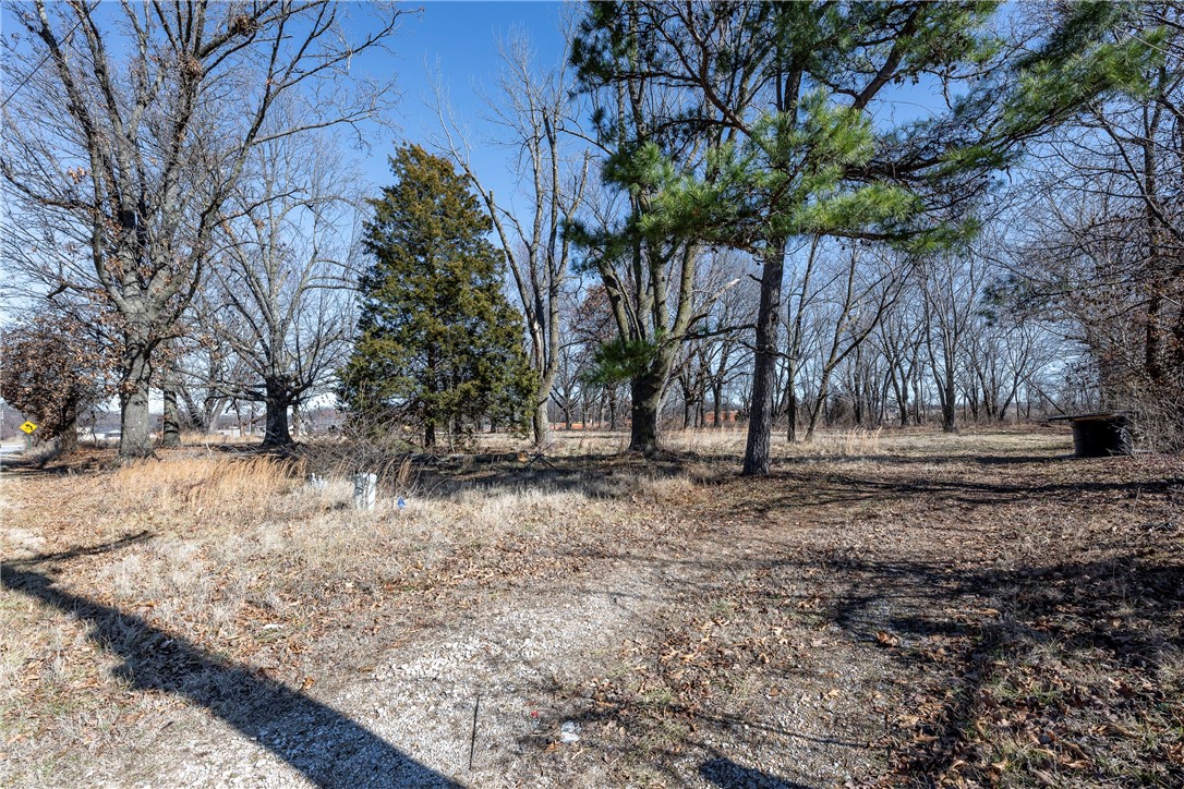 Springdale Outlots - Land
