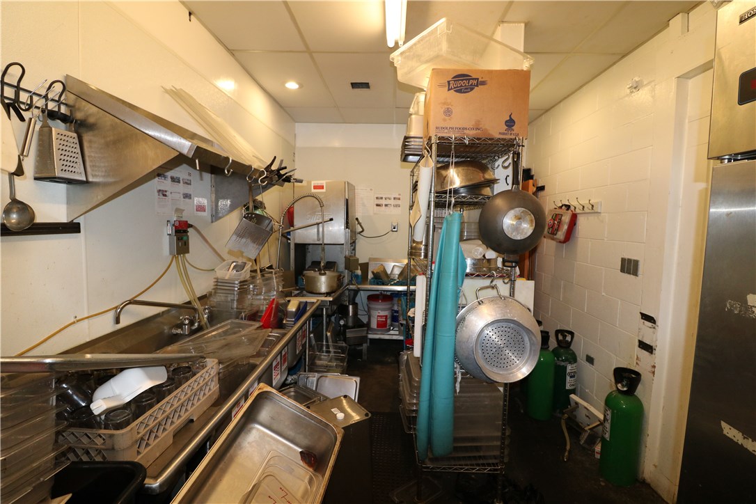 Fayetteville Outlots - Commercial Lease