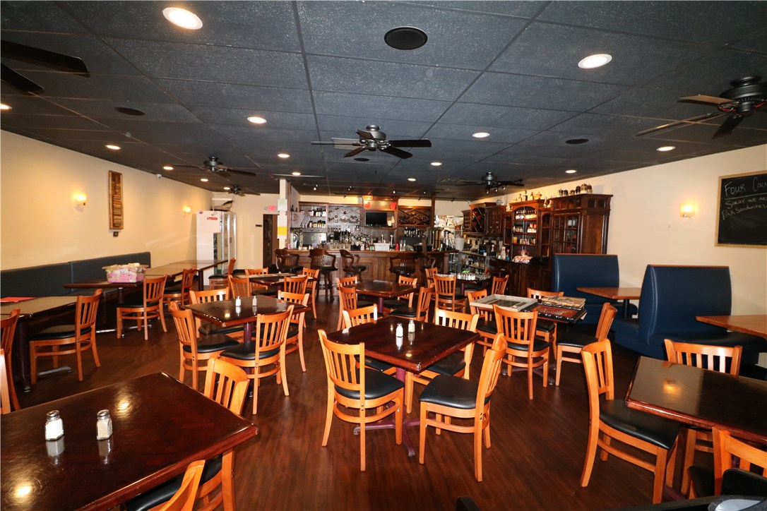 Fayetteville Outlots - Commercial Lease