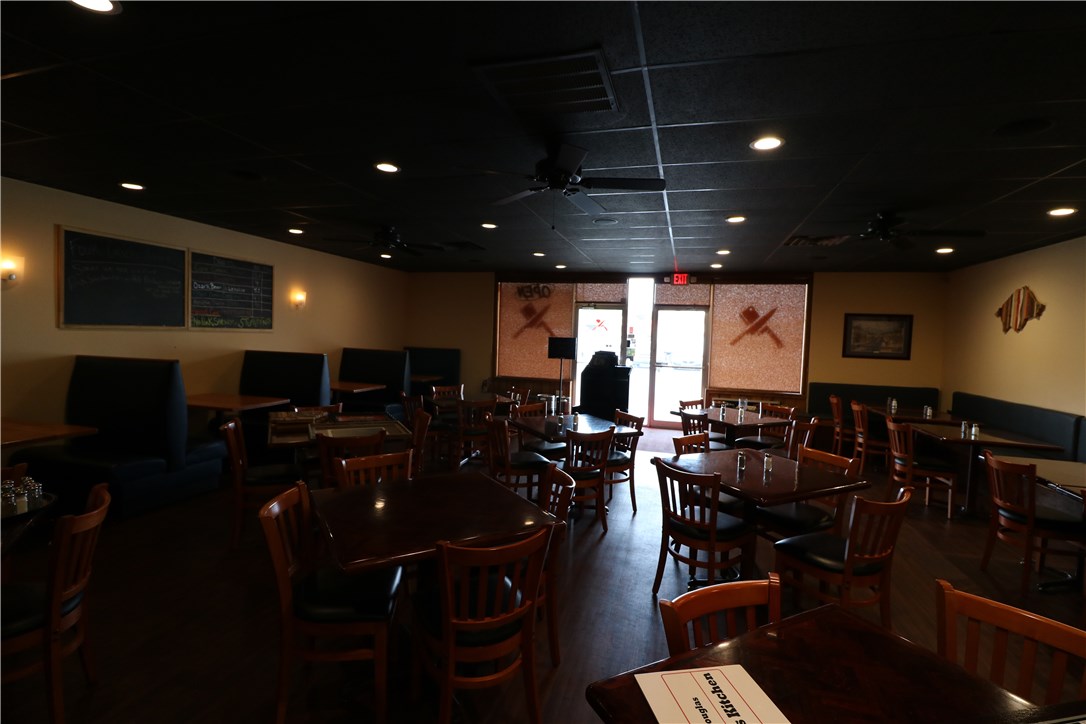 Fayetteville Outlots - Commercial Lease