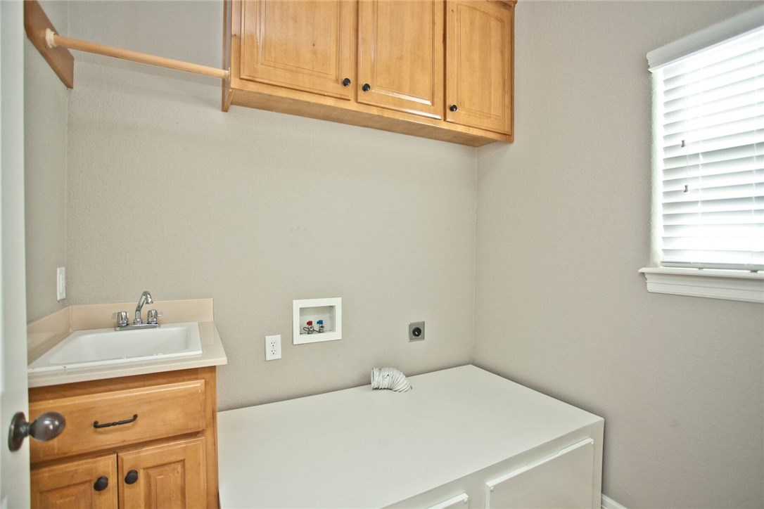 Rockingham Sub Bvv - Residential Lease