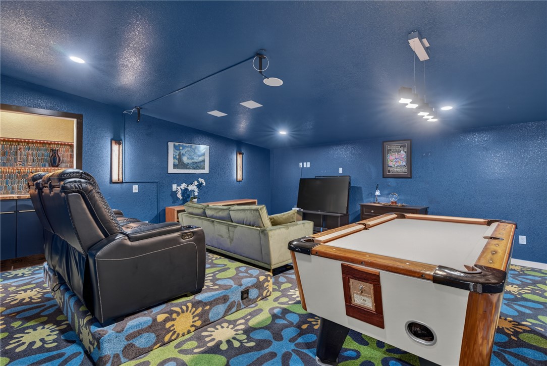 Hardscrabble Place - Residential