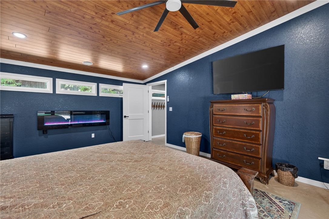 Hardscrabble Place - Residential