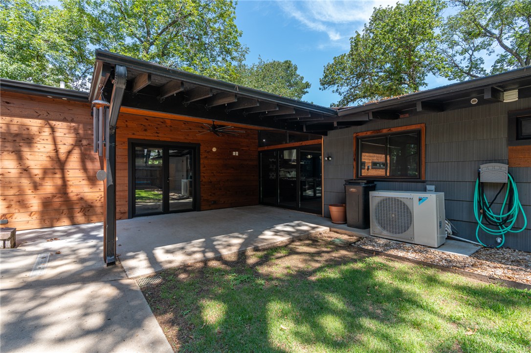 Hardscrabble Place - Residential