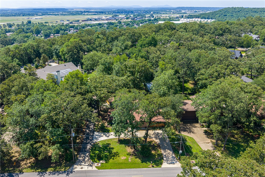 Hardscrabble Place - Residential