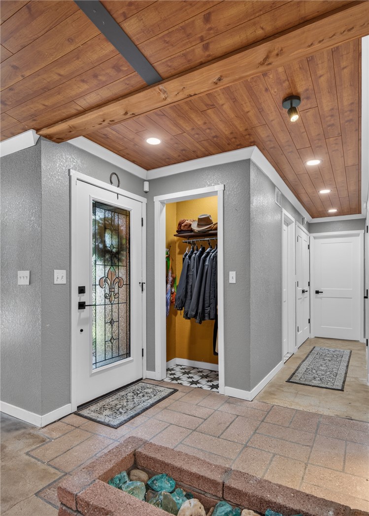 Hardscrabble Place - Residential