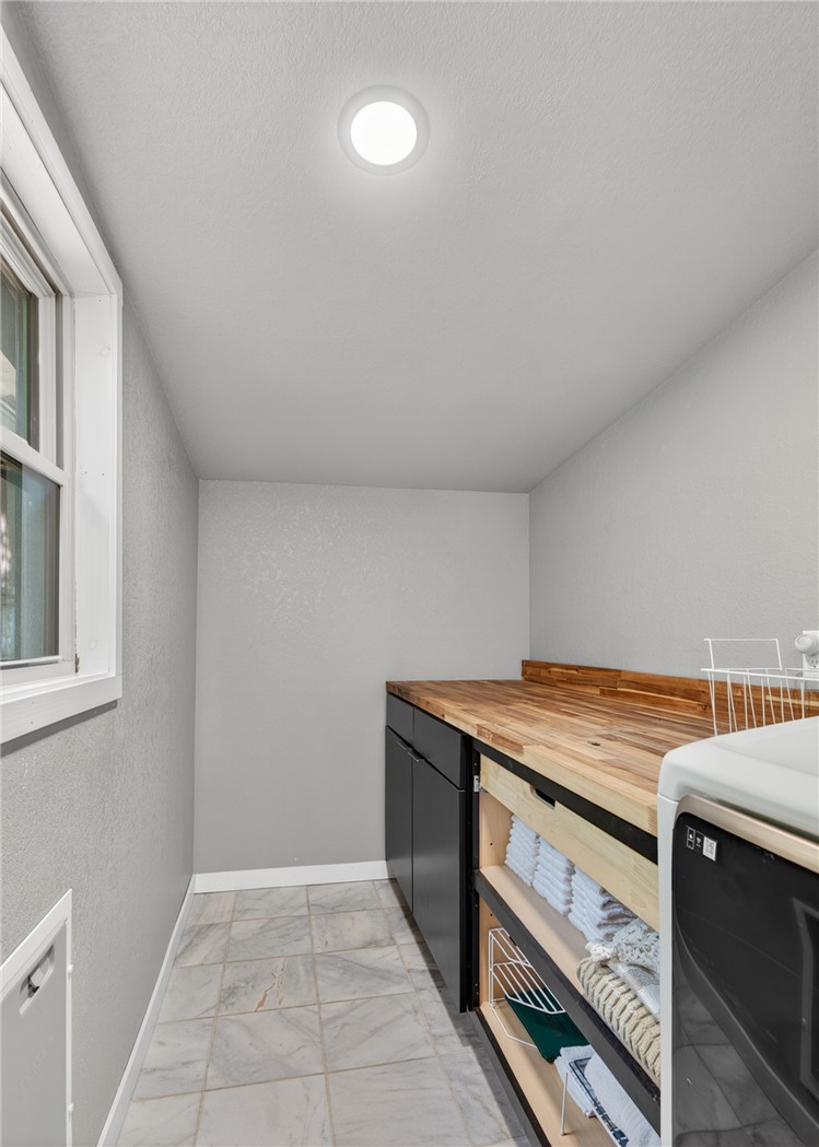 Hardscrabble Place - Residential
