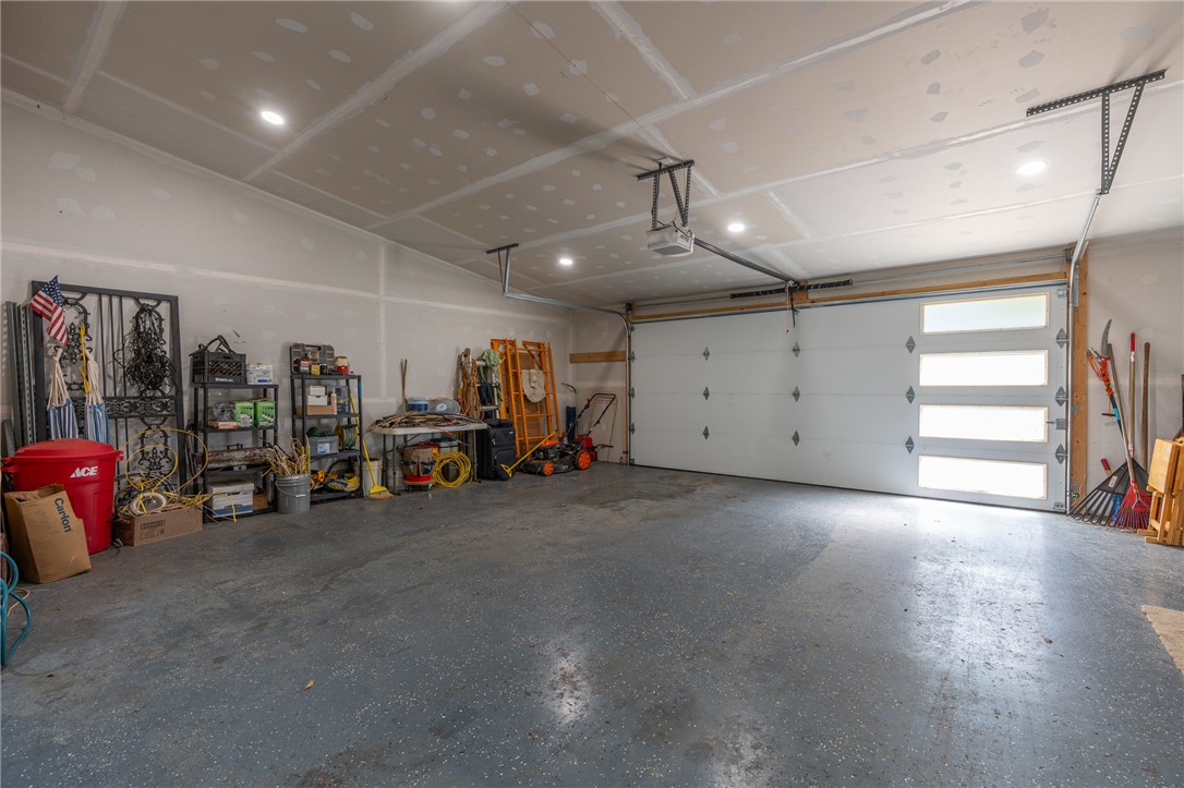 Hardscrabble Place - Residential