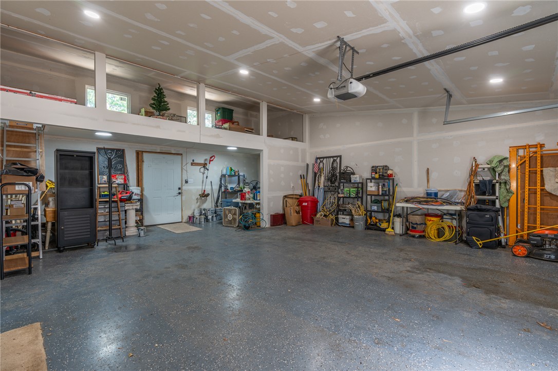 Hardscrabble Place - Residential