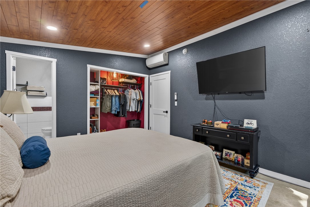 Hardscrabble Place - Residential