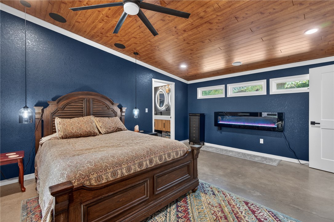 Hardscrabble Place - Residential