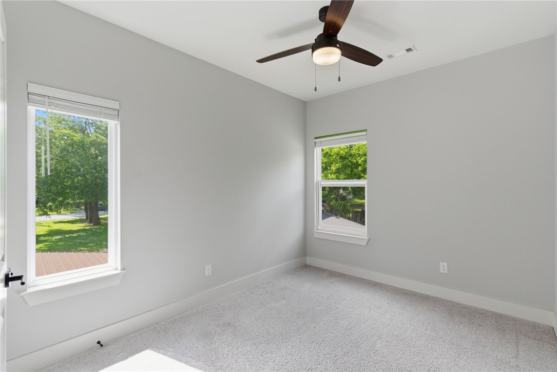 Mcgaugheys Orchard Add Rogers - Residential