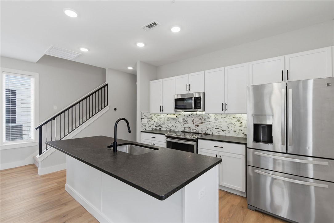 Mcgaugheys Orchard Add Rogers - Residential