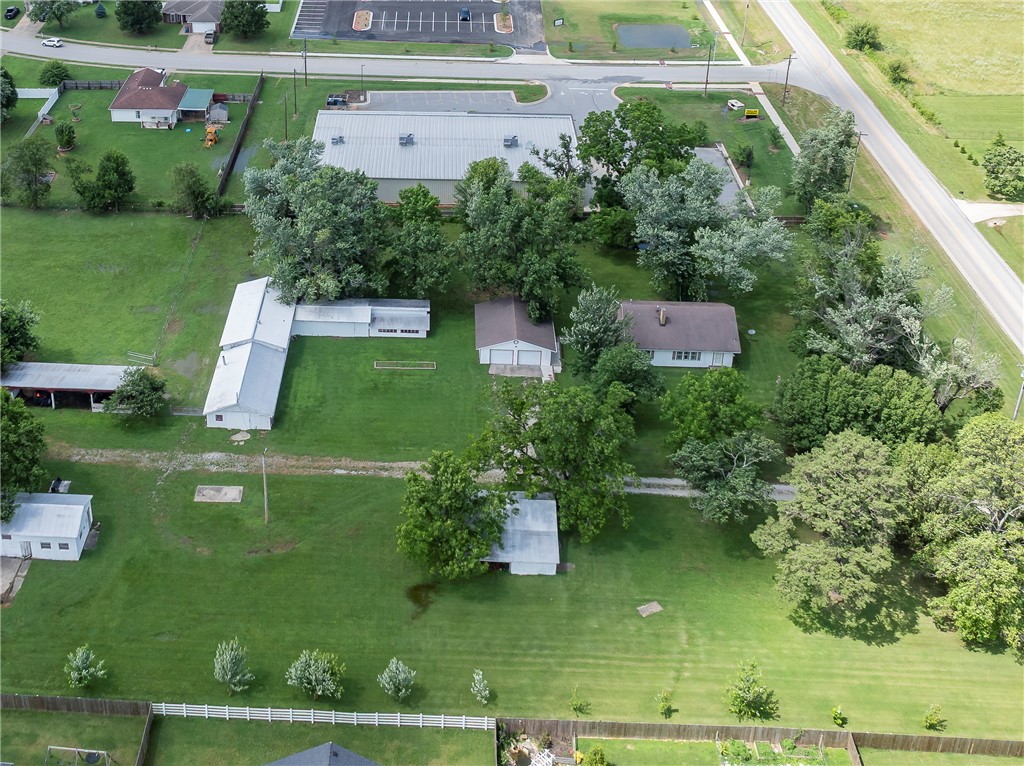 Pea Ridge - Land