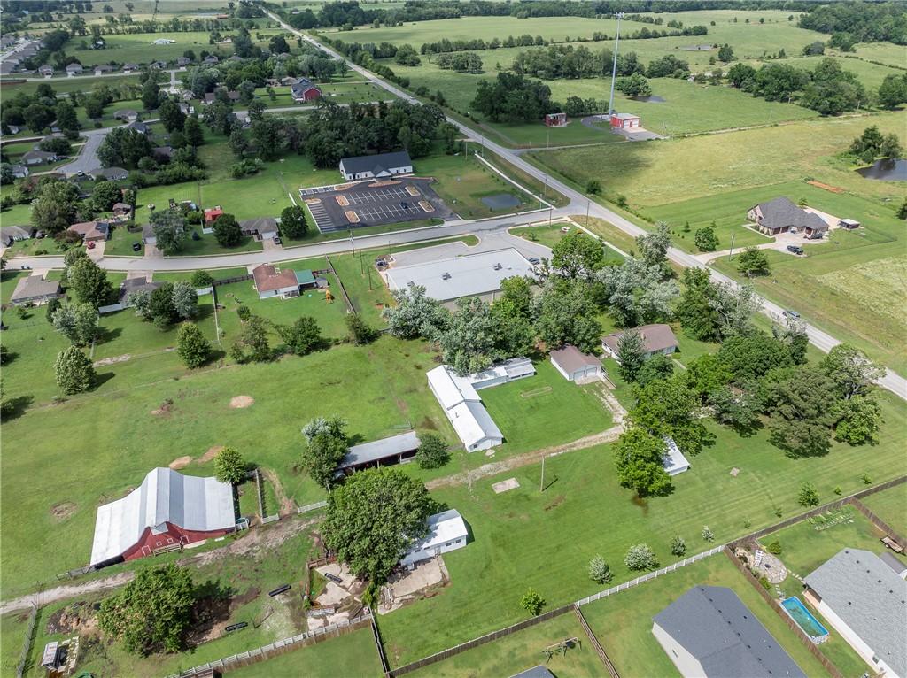 Pea Ridge - Land