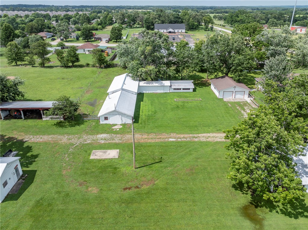 Pea Ridge - Land