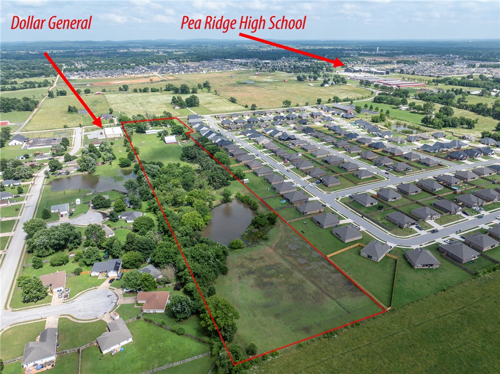 Pea Ridge - Land