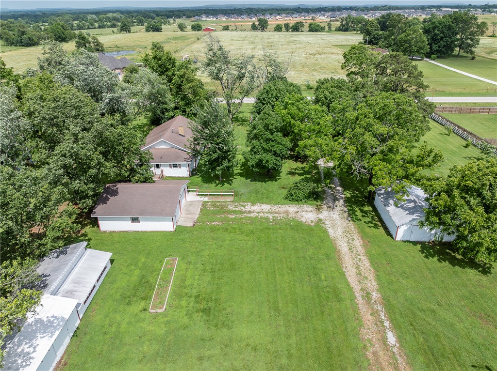 Pea Ridge - Land