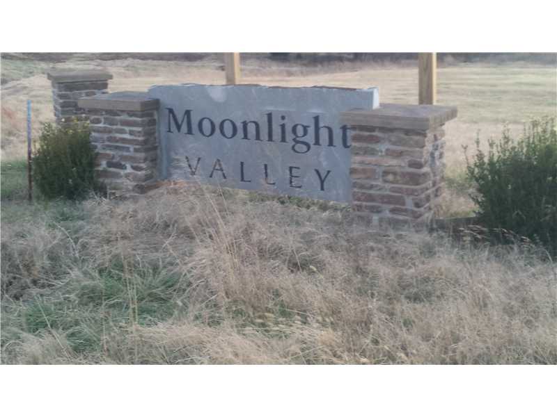Beautiful subdivision with large lots. Country feel yet close to bentonville. Seller will offer discounted price with purchase of multiple lots.