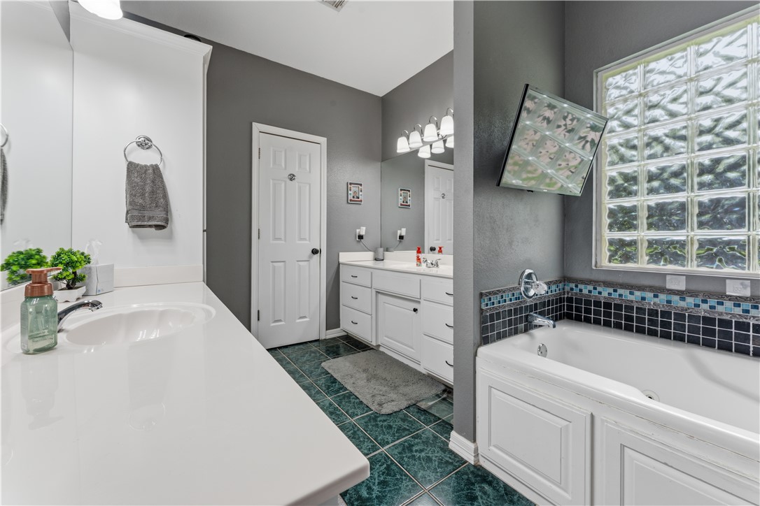 Center Point Park Unit III Lowell - Residential