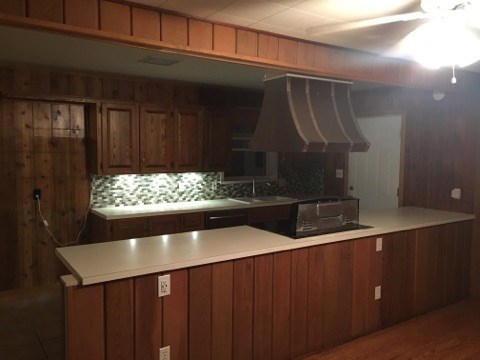 Oaks Manor Sub - Residential Lease