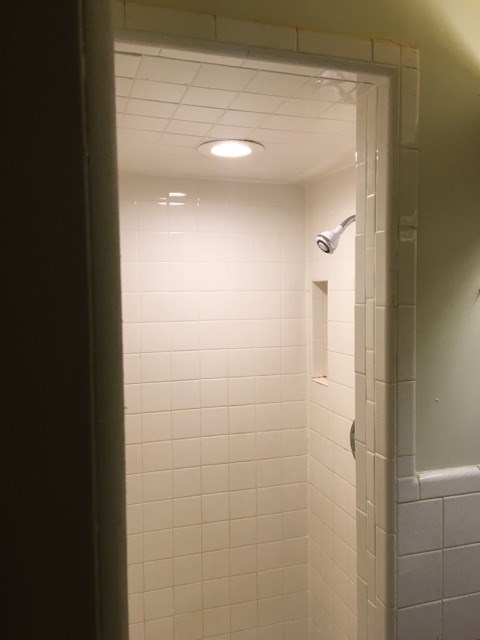 Oaks Manor Sub - Residential Lease