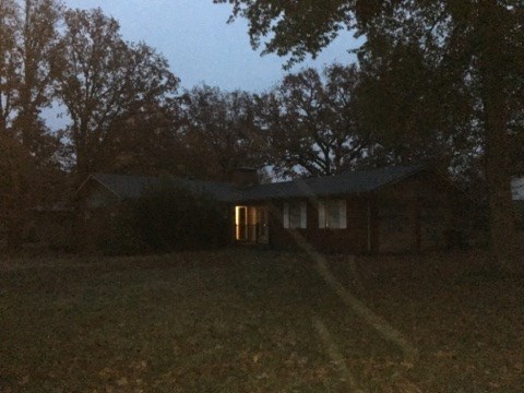 Oaks Manor Sub - Residential Lease